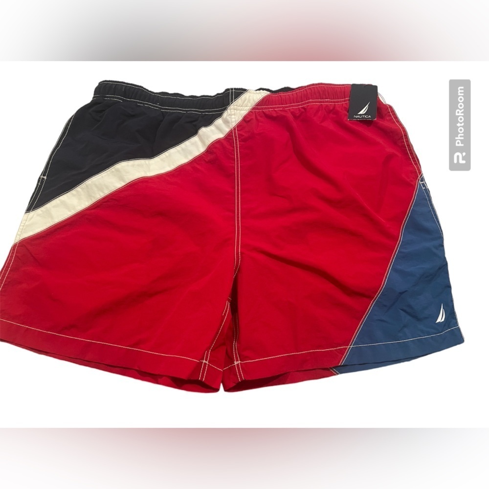 NWT Nautica men’s swim fully lined in red/white/blues size XL Q